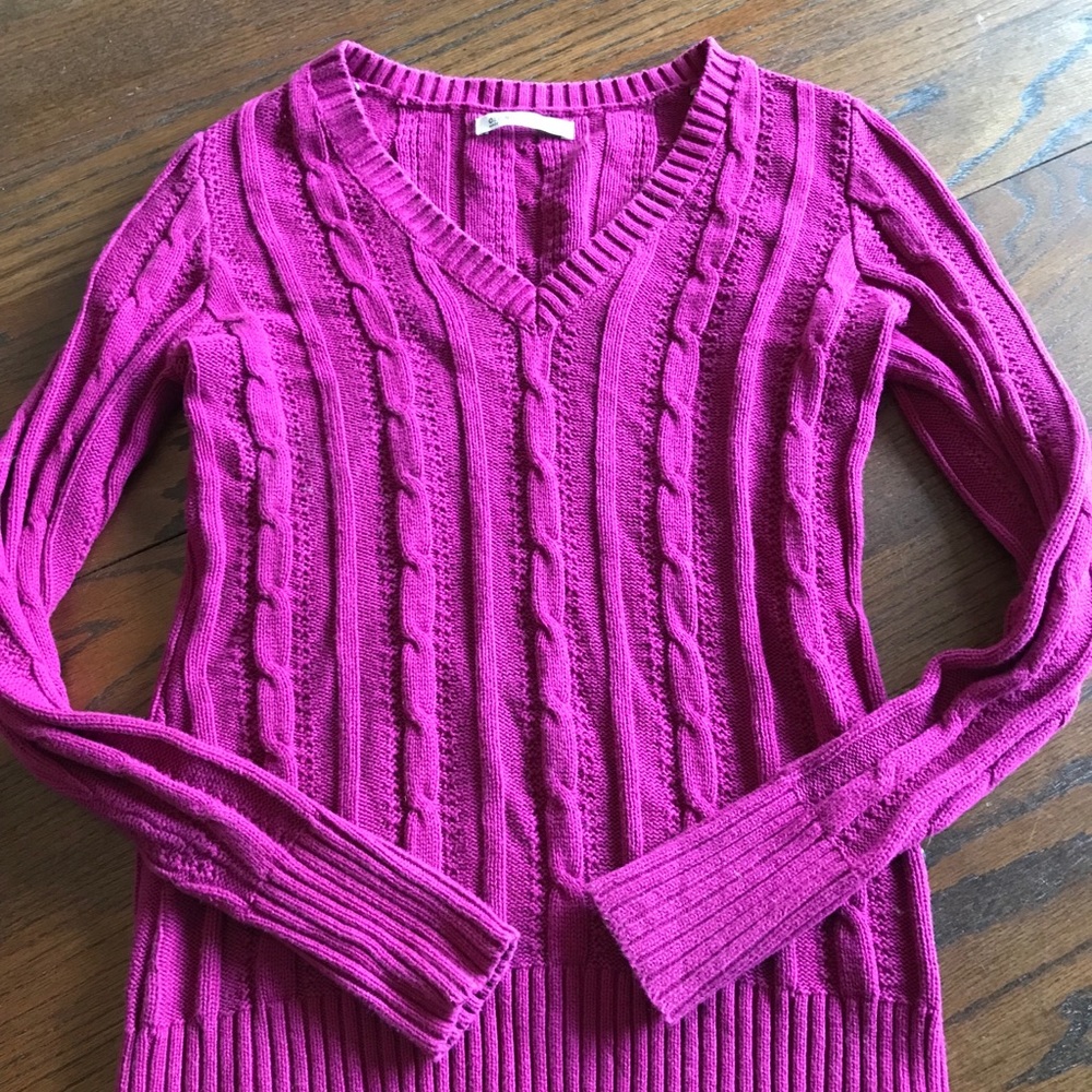 Old navy knit sweater